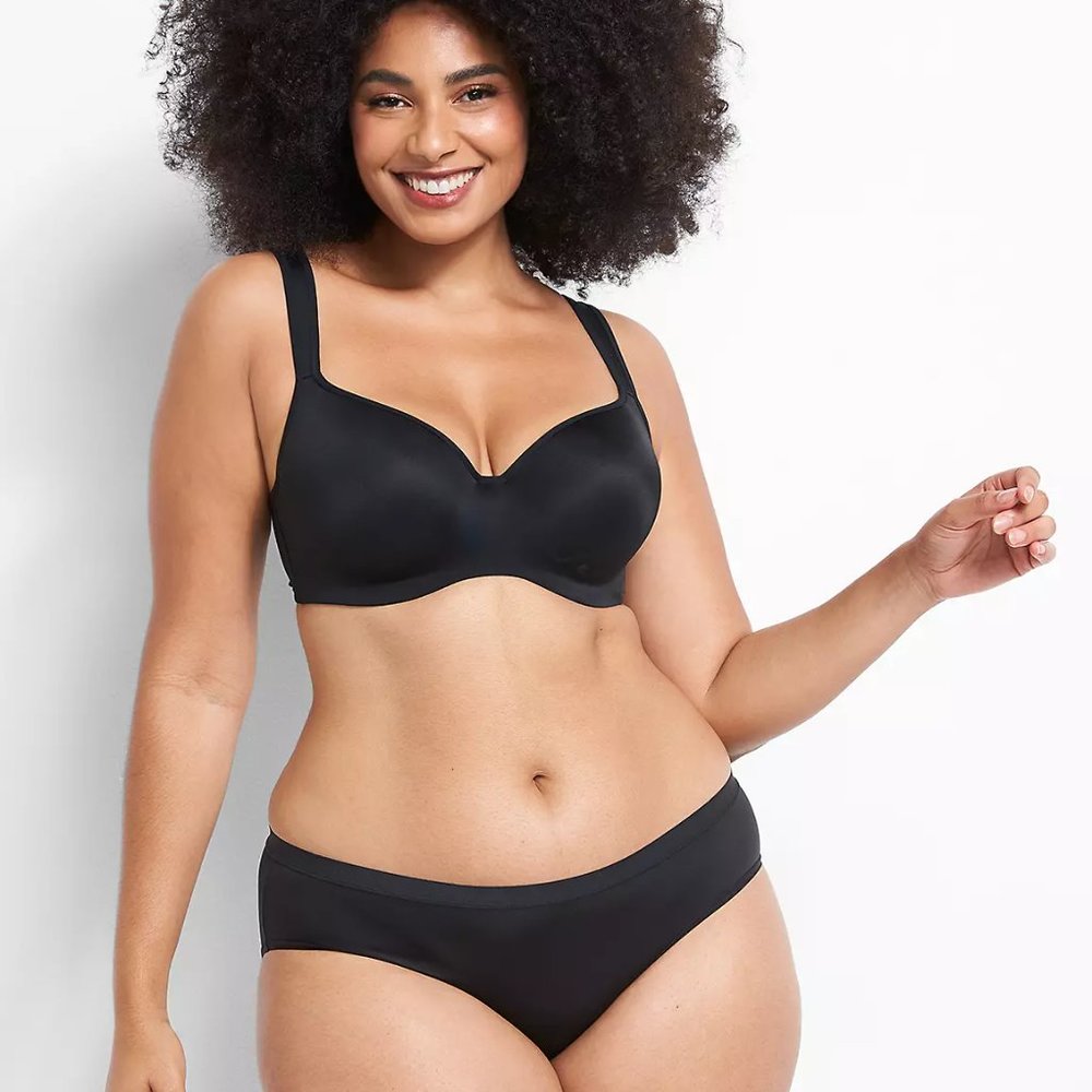 Lightly Lined Balconette Back-smoother bra (size 40H) in black--NWT